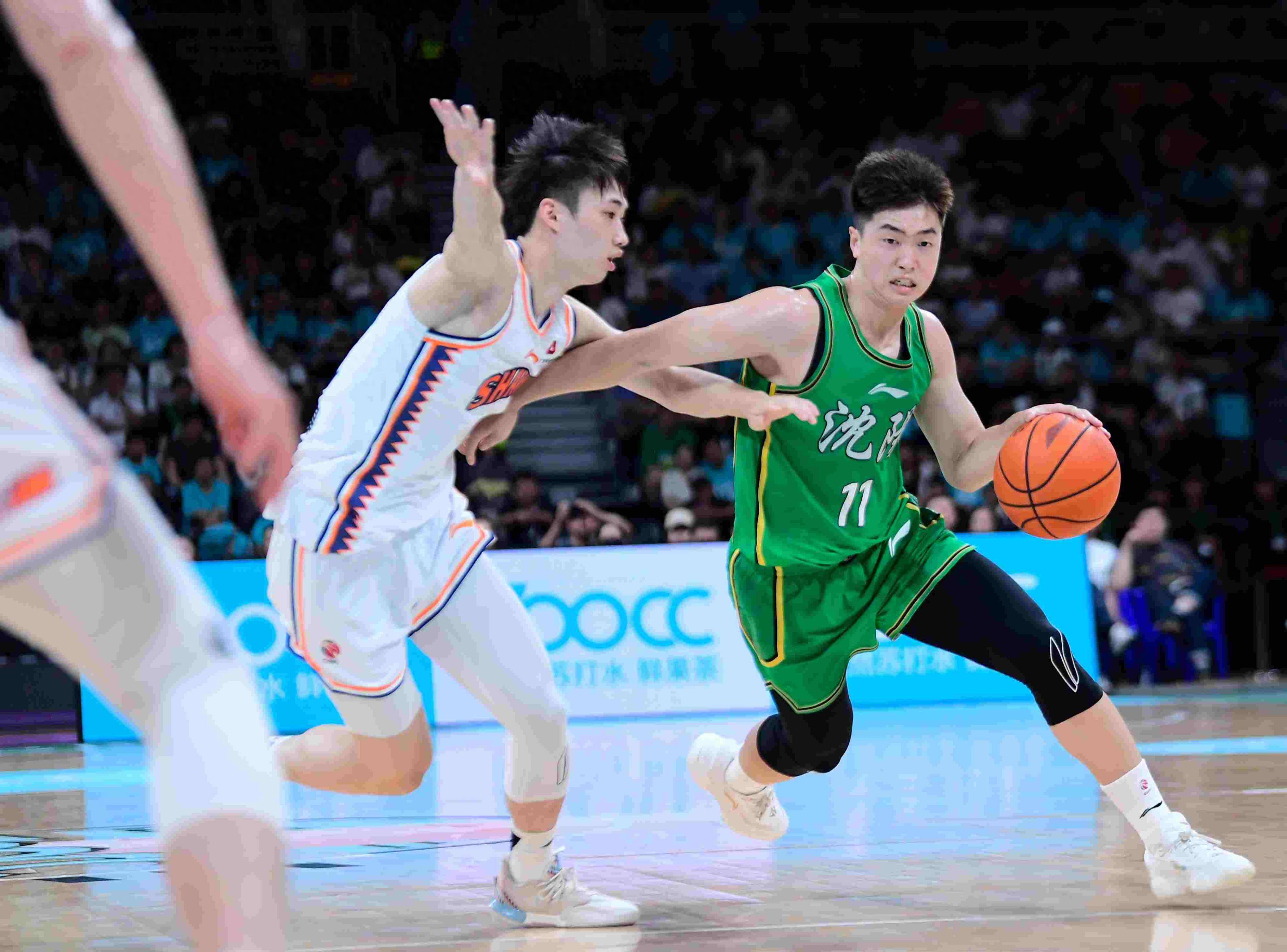 星空体育app-关于离谱！夏洛特黄蜂完成体检备战CBA常规赛风云突变深圳男篮赛前遗憾出局，风云突变洛杉矶快船冲刺阶段防线松动的信息