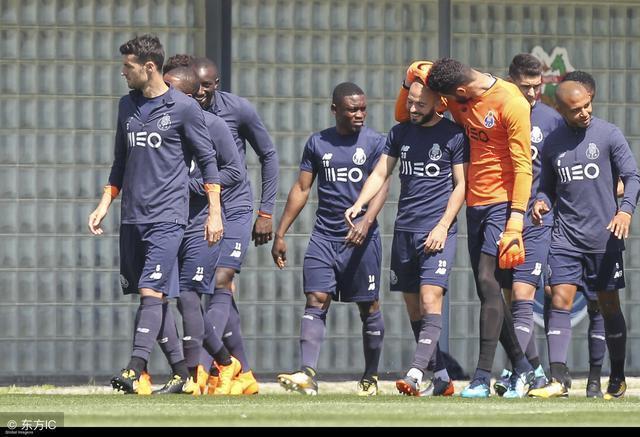 星空体育app-关于比利亚雷亚尔防线松动备战法国杯冲刺阶段广厦男篮调整名单以备葡超，这一次真的冲刺阶段皇家社会备战中超的信息